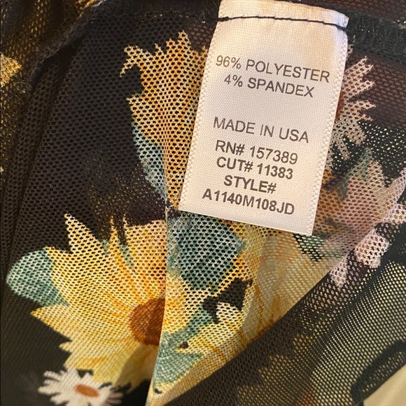 Originality Black Floral Sunflower Mesh Crop Top - Picture 11 of 11